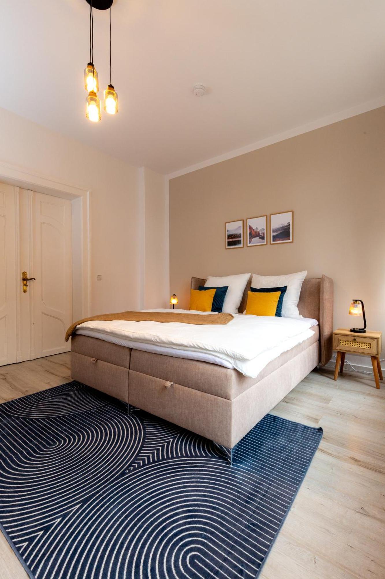 Soulscape Edler Sanierter Altbau-wohnraum Zentrumsnah Gratis Wifi Apartment